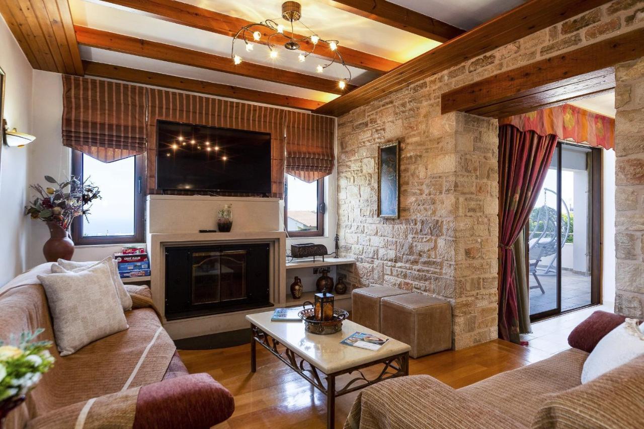Villa Natura - With Private Heated Pool Tria Monastiria Екстериор снимка
