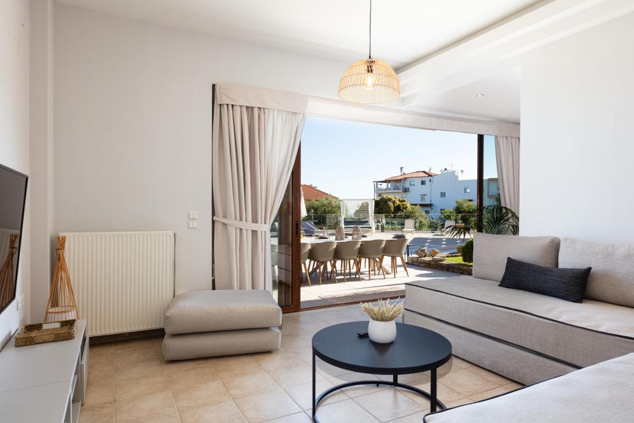 Villa Natura - With Private Heated Pool Tria Monastiria Екстериор снимка